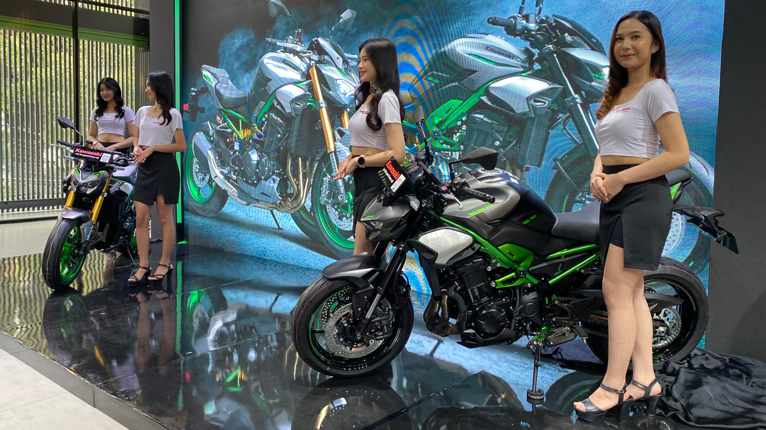 Kawasaki Perkuat Pasar Di Segmen Naked Bike Lewat Z900