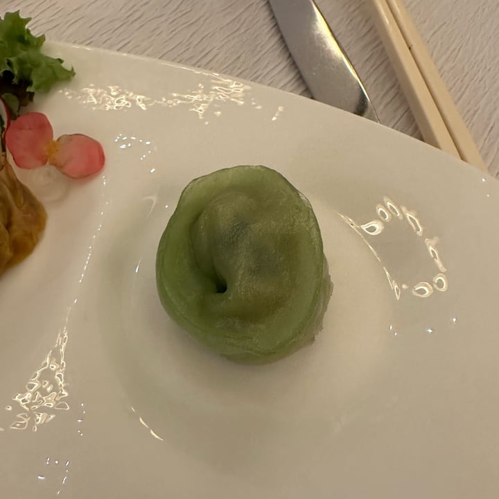 The Clifford Pier Steamed Vegetable Dumpling Reviews Abillion