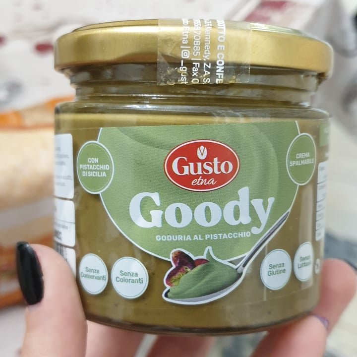 Gusto Etna Goody Goduria Al Pistacchio Review Abillion