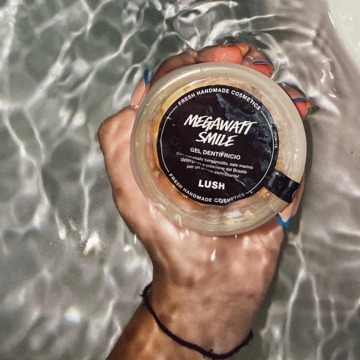 Lush Fresh Handmade Cosmetics Megawatt Smile Tooth Jelly Review Abillion