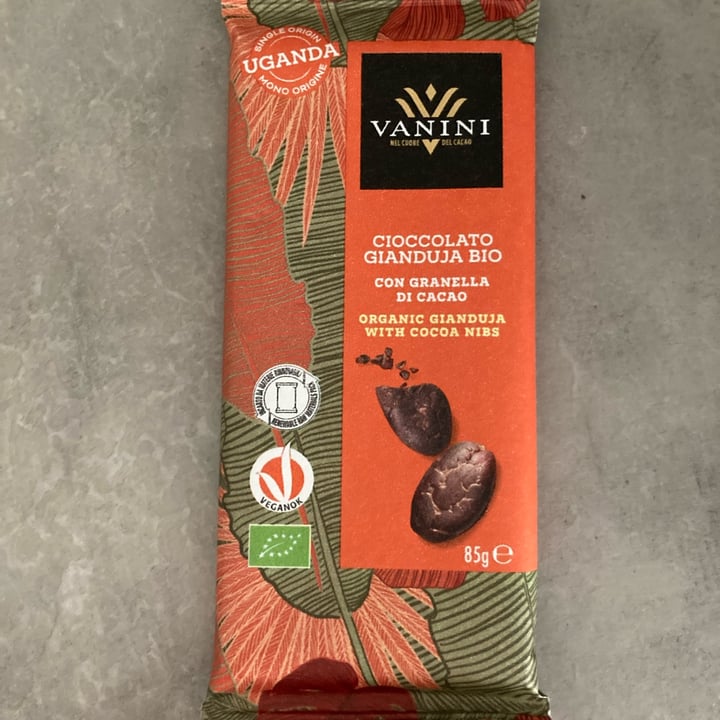 Vanini Cioccolato Fondente Bio Con Gianduia E Granella Di Cacao Review