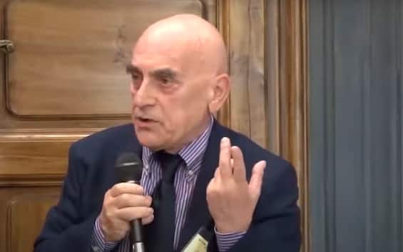 Elezioni a Bari, Nicola Colaianni ritira la candidatura a sindaco con il centrosinistra – Sky Tg24