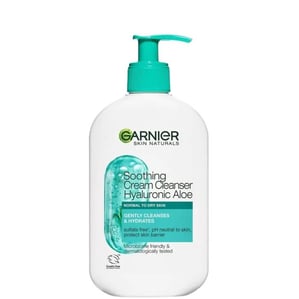 Garnier Skin Naturals Hyaluronic Aloe Почистващ гел за лице x250 мл 