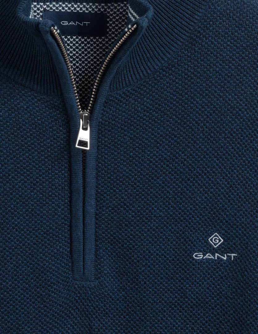 GANT "Pique Half Zip" ΠΟΥΛΟΒΕΡ 100% COTTON ME KENTHMENO LOGO ΣΤΟ ΣΤΗΘΟΣ, REGULAR FIT 