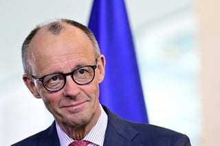 Merz Warns of Further Coalition Conflict, Demands SPD Compromise
