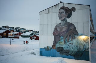 Greenland Issues Crisis Guide as Trump Renews Bid to Acquire Island