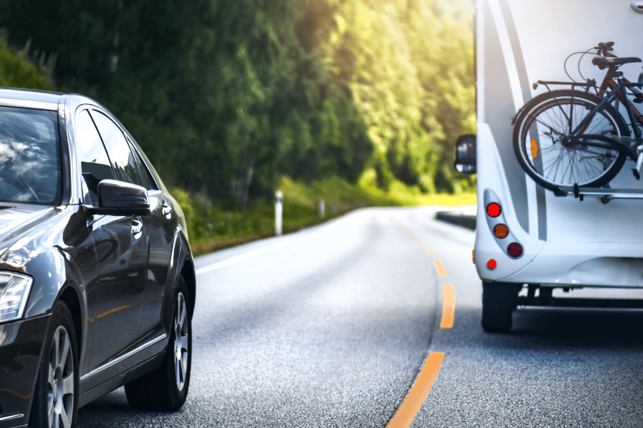 Summer Holidays Peak: ADAC Warns of Worst Traffic Jams