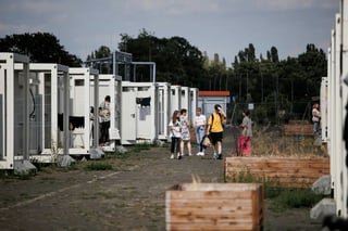 Asylum Benefits on Loan? SPD’s Controversial Proposal Sparks Debate