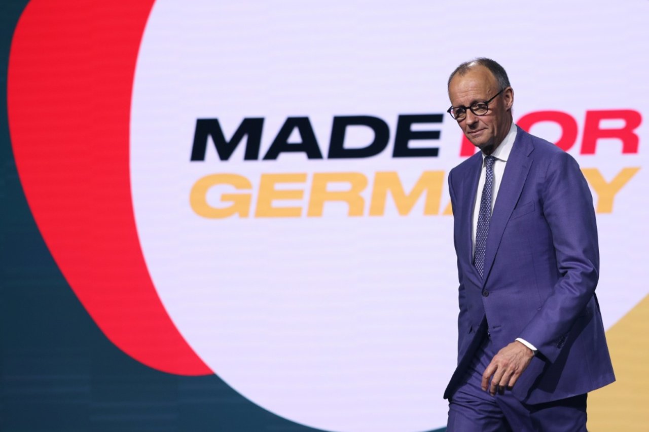CDU's Social Wing Urges Merz to Stop Scaring Citizens Over Reforms