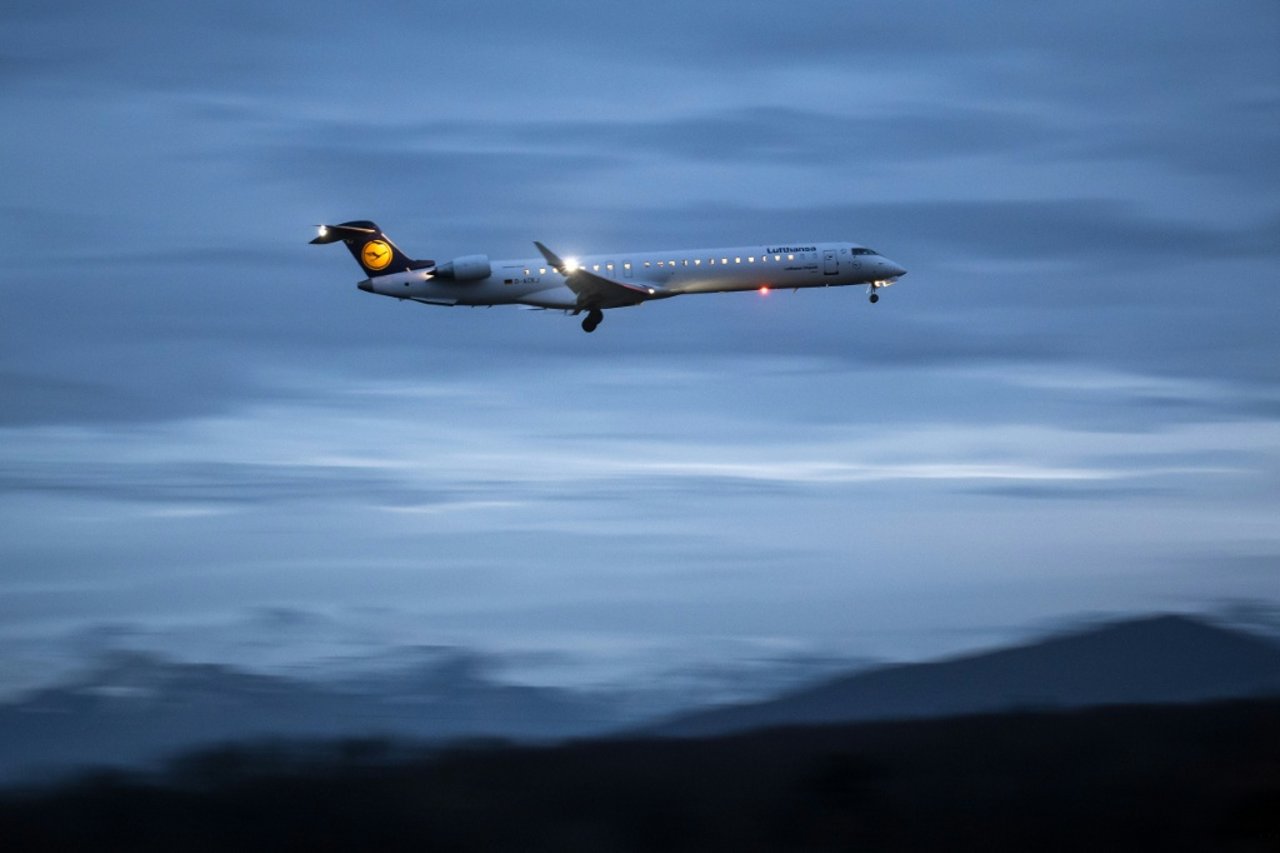 Lufthansa Shuts Down Cityline Amid Fuel Crisis and Strikes