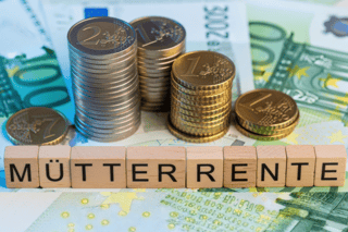 CDU and CSU Clash Over Mütterrente Reform Costs