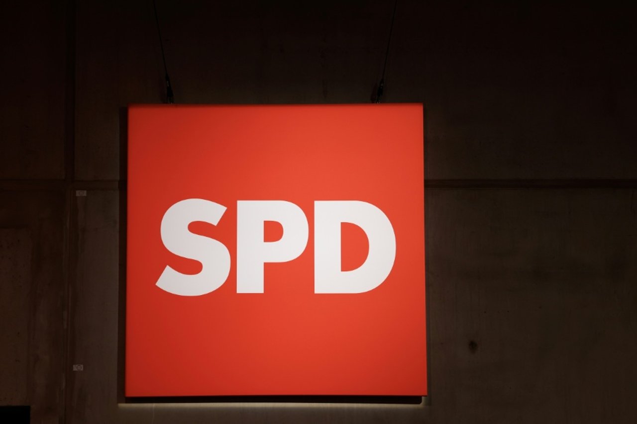 SPD Plans Tax Reforms and Residency Rights for Workers