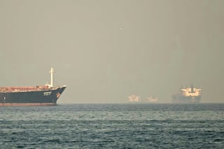 German Shipowners Demands Security Guarantees Before Resuming Strait of Hormuz Transit