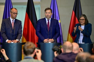 Merz Pushes for EU Flexibility on 2035 Combustion Engine Ban