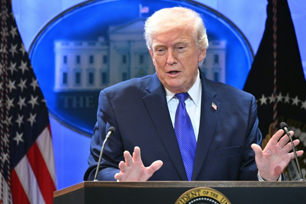 Trump Imposes 10% Worldwide Tariffs After Defeat at the Supreme Court