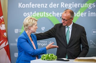 Merz Faces Criticism as SPD and AWO Demand Immediate Relief Over Energy Prices
