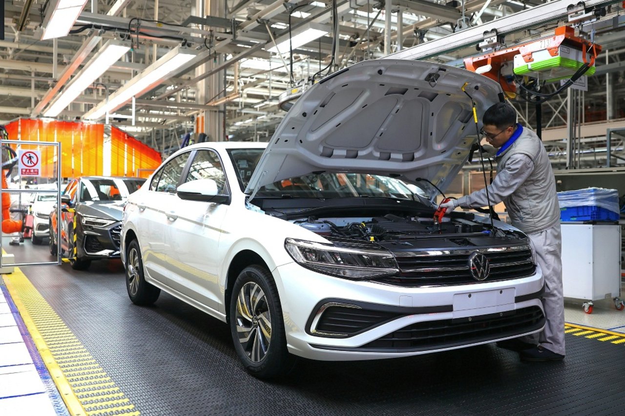 Profit Slump, Job Cuts and Tariff Pain: The Crisis Deepens at Volkswagen