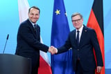 Germany and Poland Renew Defence Pact as Russian Threat Grows