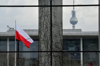 Germany Returns WWII-Looted Artefacts to Poland