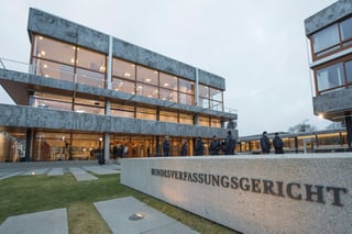 Should Asylum Seekers Get the Same Welfare Benefits in Germany?