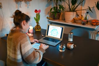 Working From Home Linked to Higher Birth Rates, Ifo Study Reveals