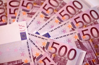 Christmas Bonus in Germany: Who Gets It and How Much They Receive