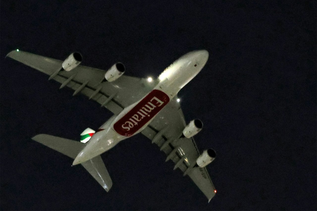 German Tourists Finally Head Home After Days Stranded in the Gulf