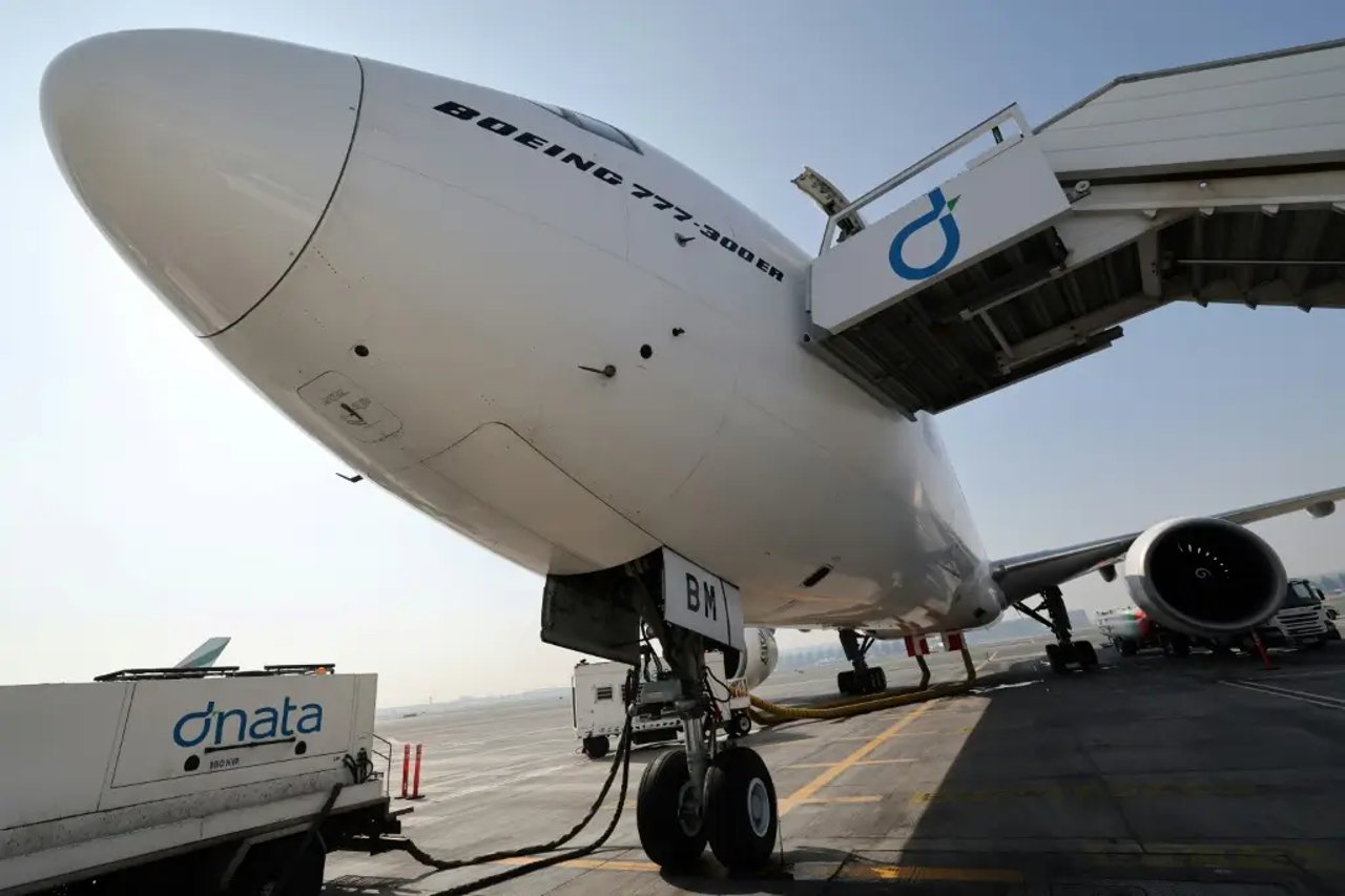 Flight delays possible as Hamburg Airport experiences fuel shortage