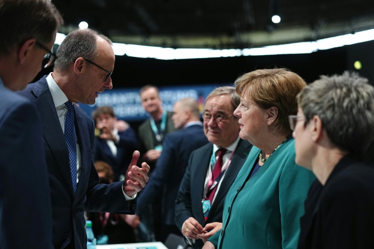 Merkel Defends Coalition Debates, Urges Merz to Keep Open Mind