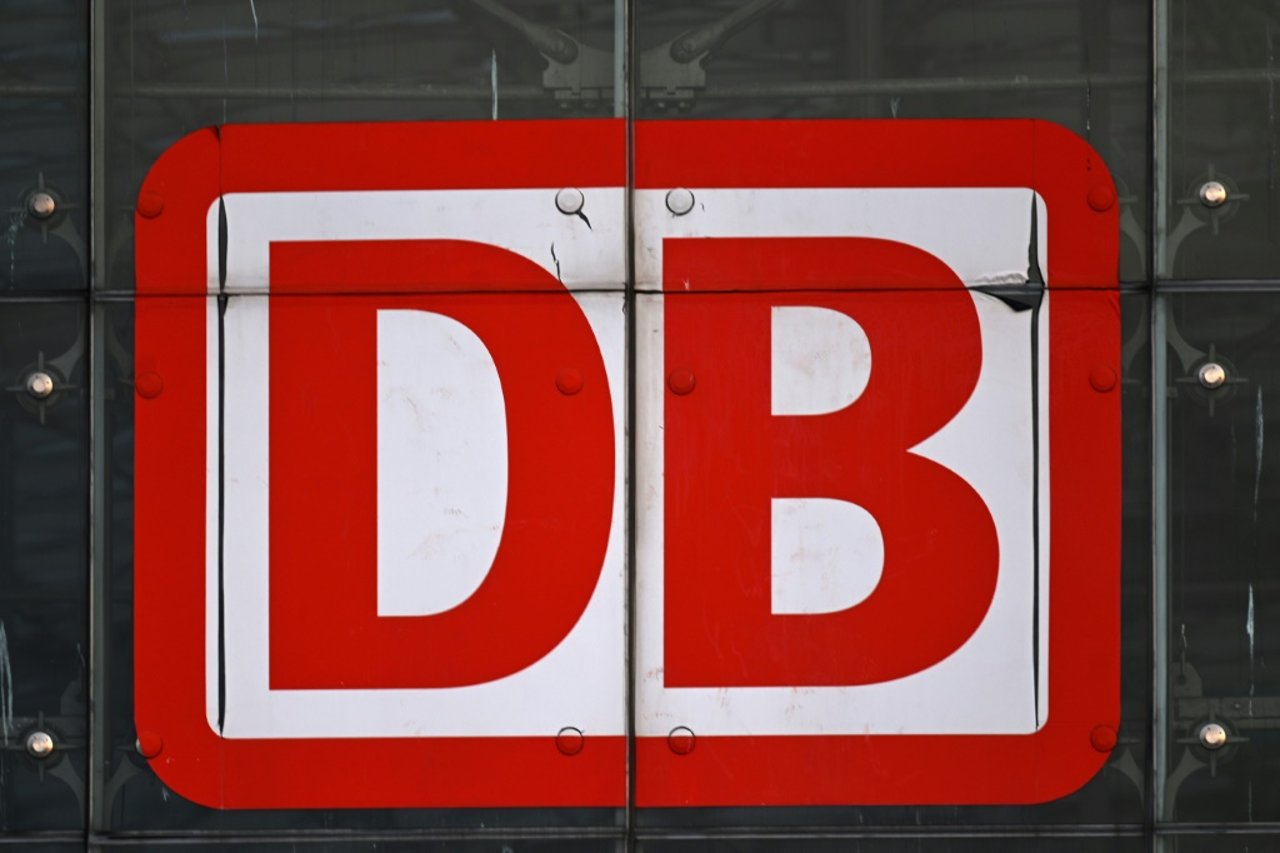 Deutsche Bahn Finalizes Board Restructure; Cargo Chief Faces Exit