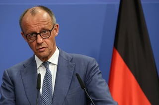 Merz Rejects US Intervention in Cuba, Urges Diplomatic Solution