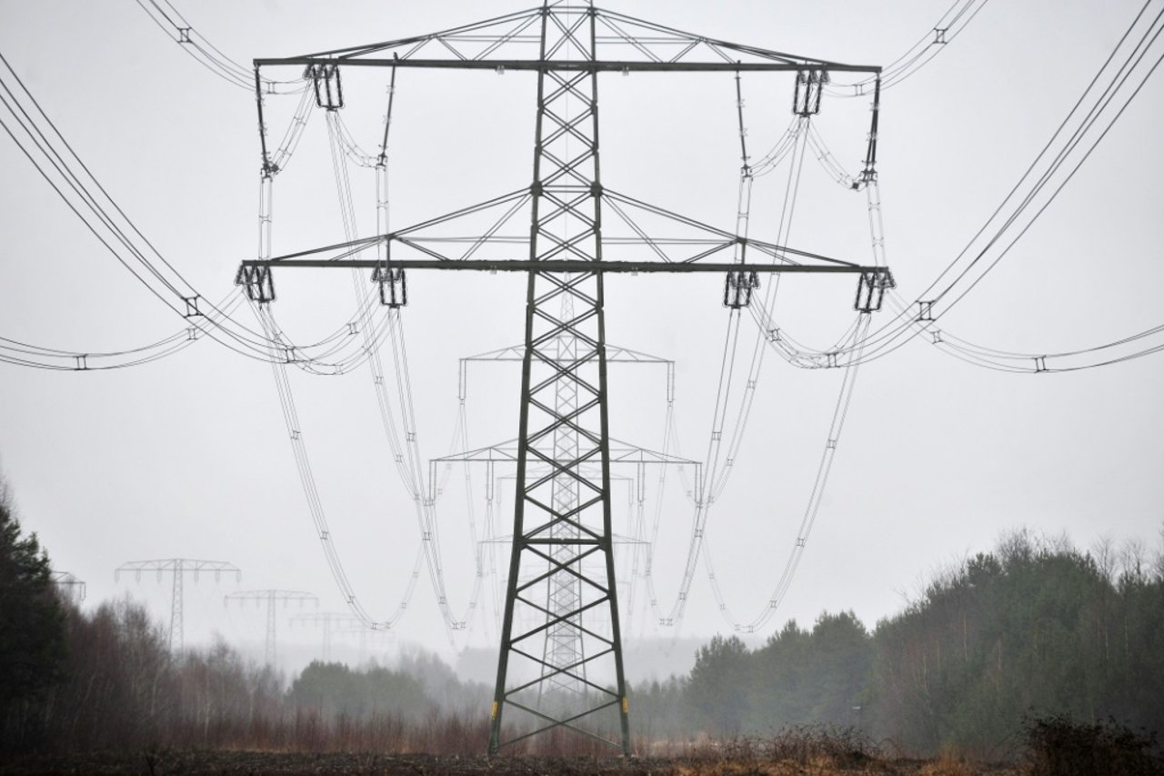 Electricity Tax Cuts Gain Momentum Across Germany to Ease Energy Crisis
