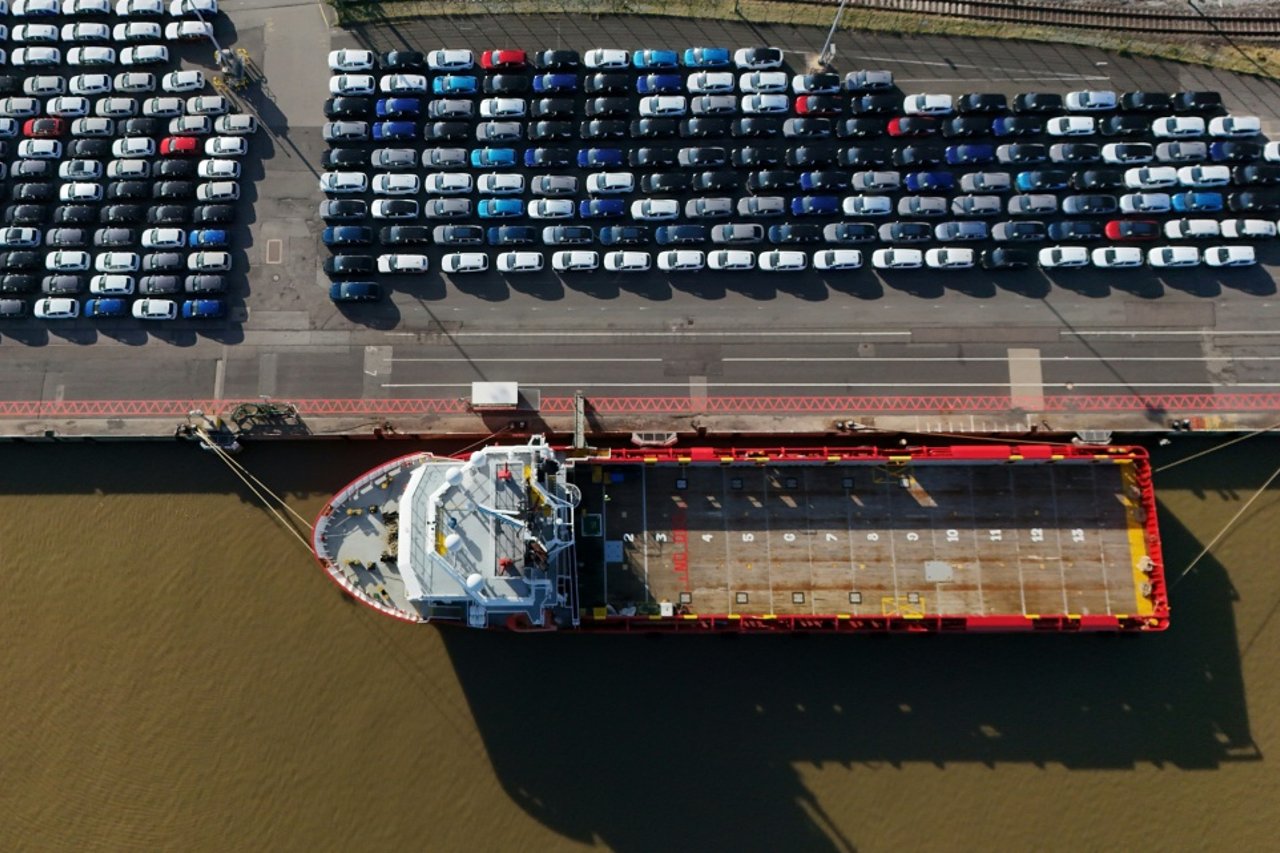 German carmakers weigh China, defence tie-ups for idle plants