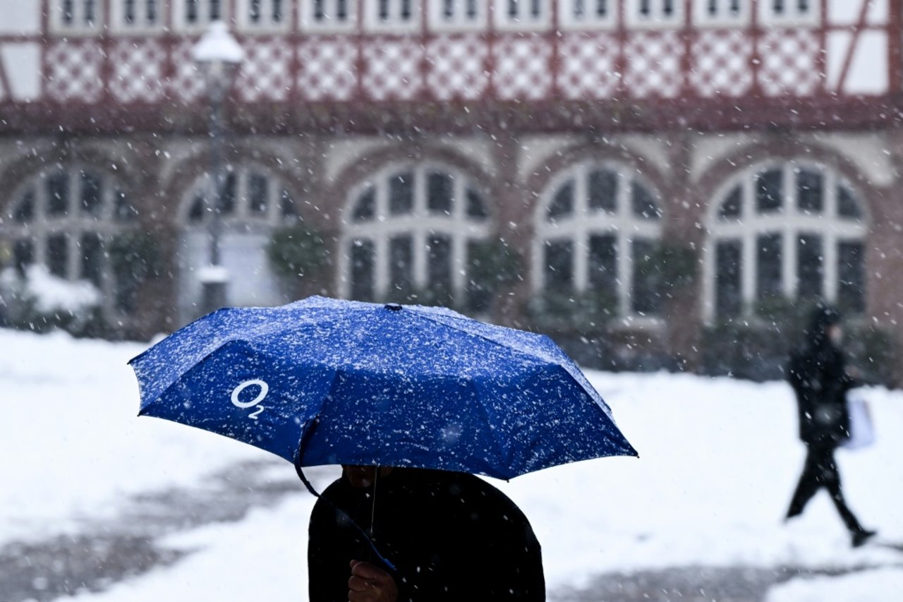 More Snow and Freezing Rain: Disruptions and Accidents in Northwestern Germany