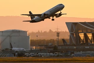 German Airline Lufthansa Plans 4,000 Job Cuts