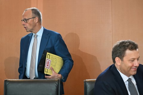 Merz Coalition Bids to Seal Major Reform Package Before Summer Break