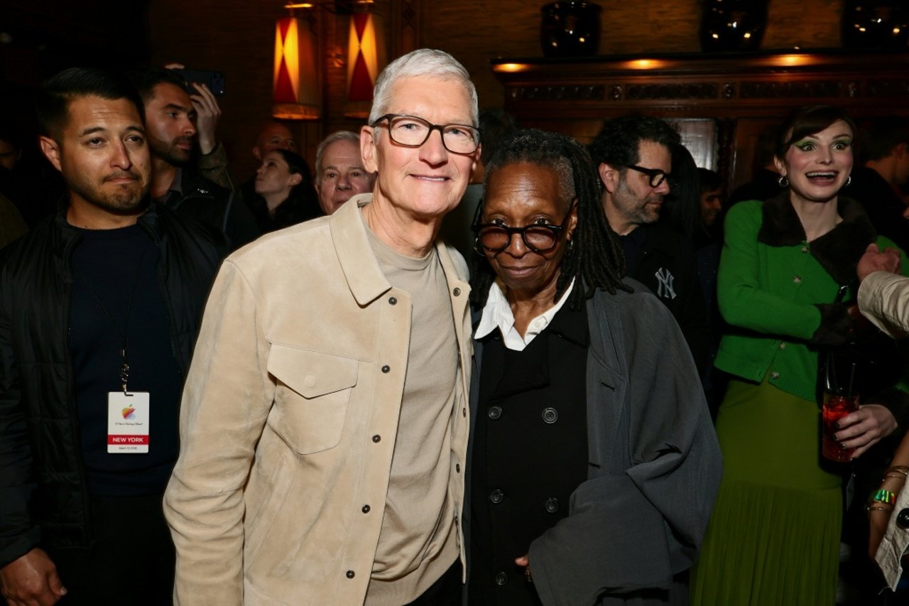 Tim Cook Steps Down as Apple CEO, John Ternus to Take Over in September