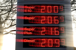 Fuel Price Reform: Single Daily Increase at Noon Takes Effect Wednesday