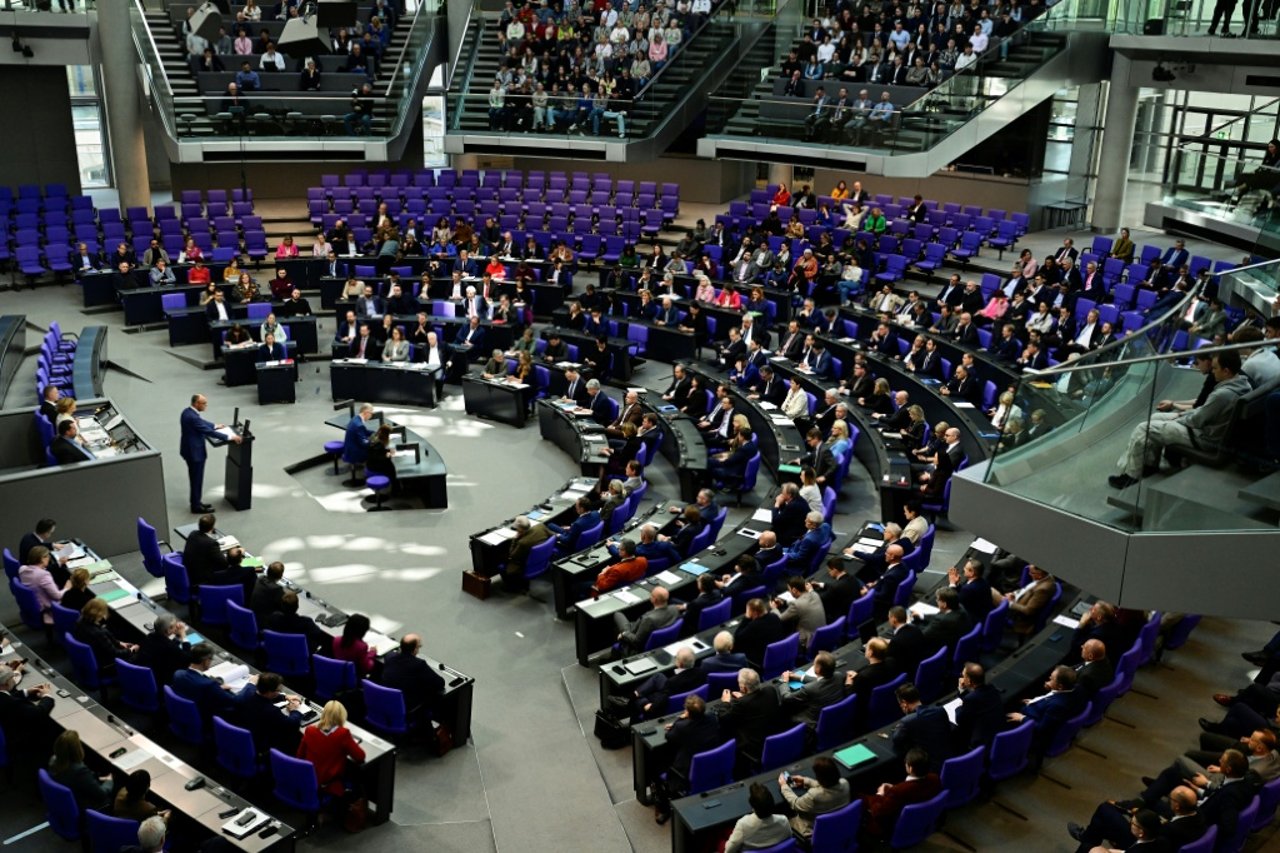 German Coalition Delays Healthcare Reform Vote to July 10