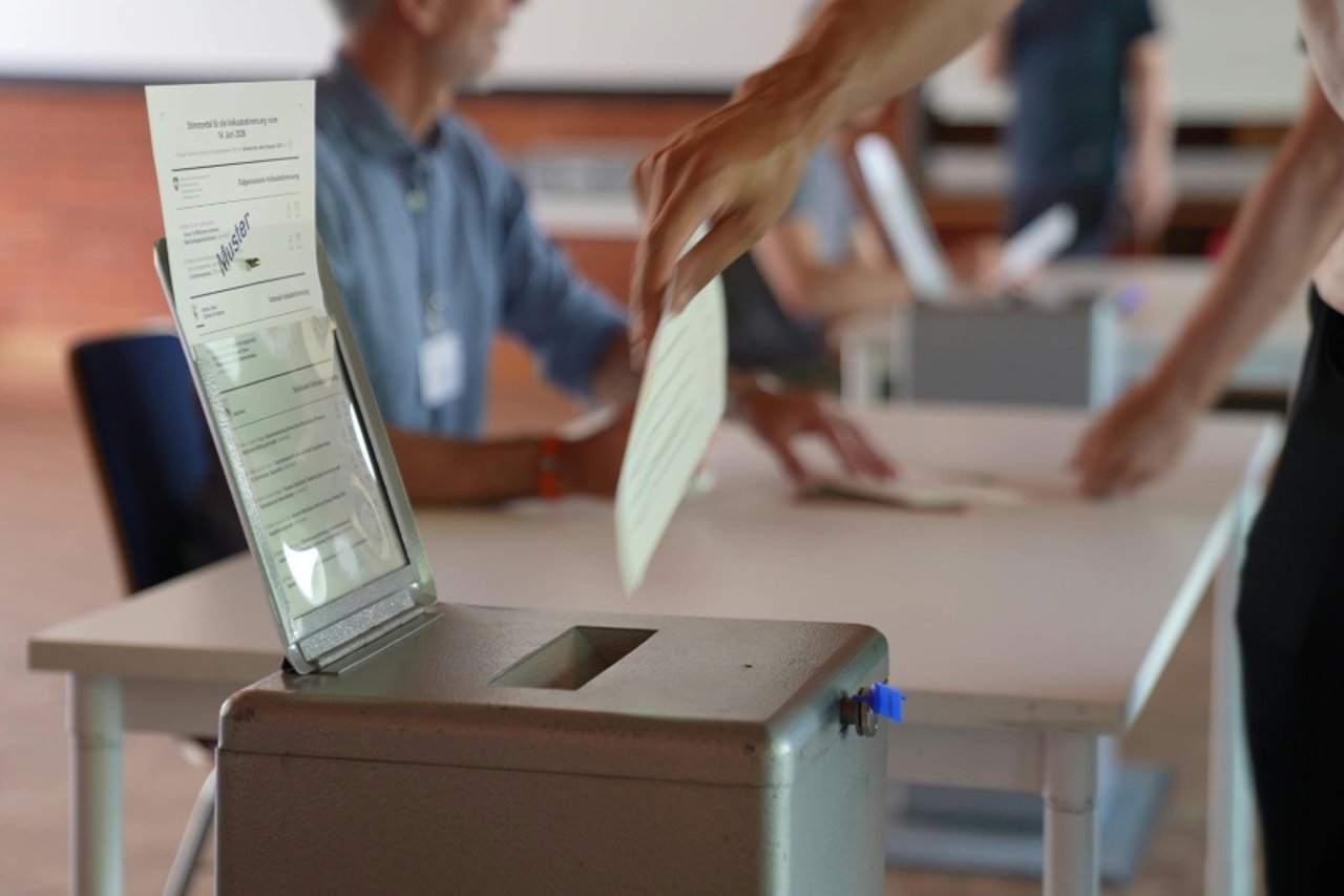 Switzerland Votes No to Capping Population at 10 Million