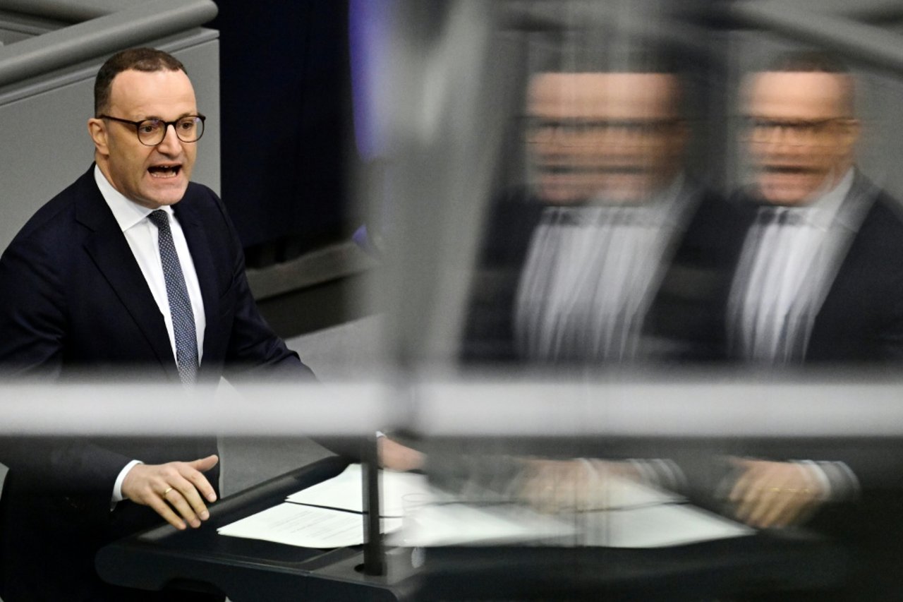  Jens Spahn Quits Over Surrogacy Controversy