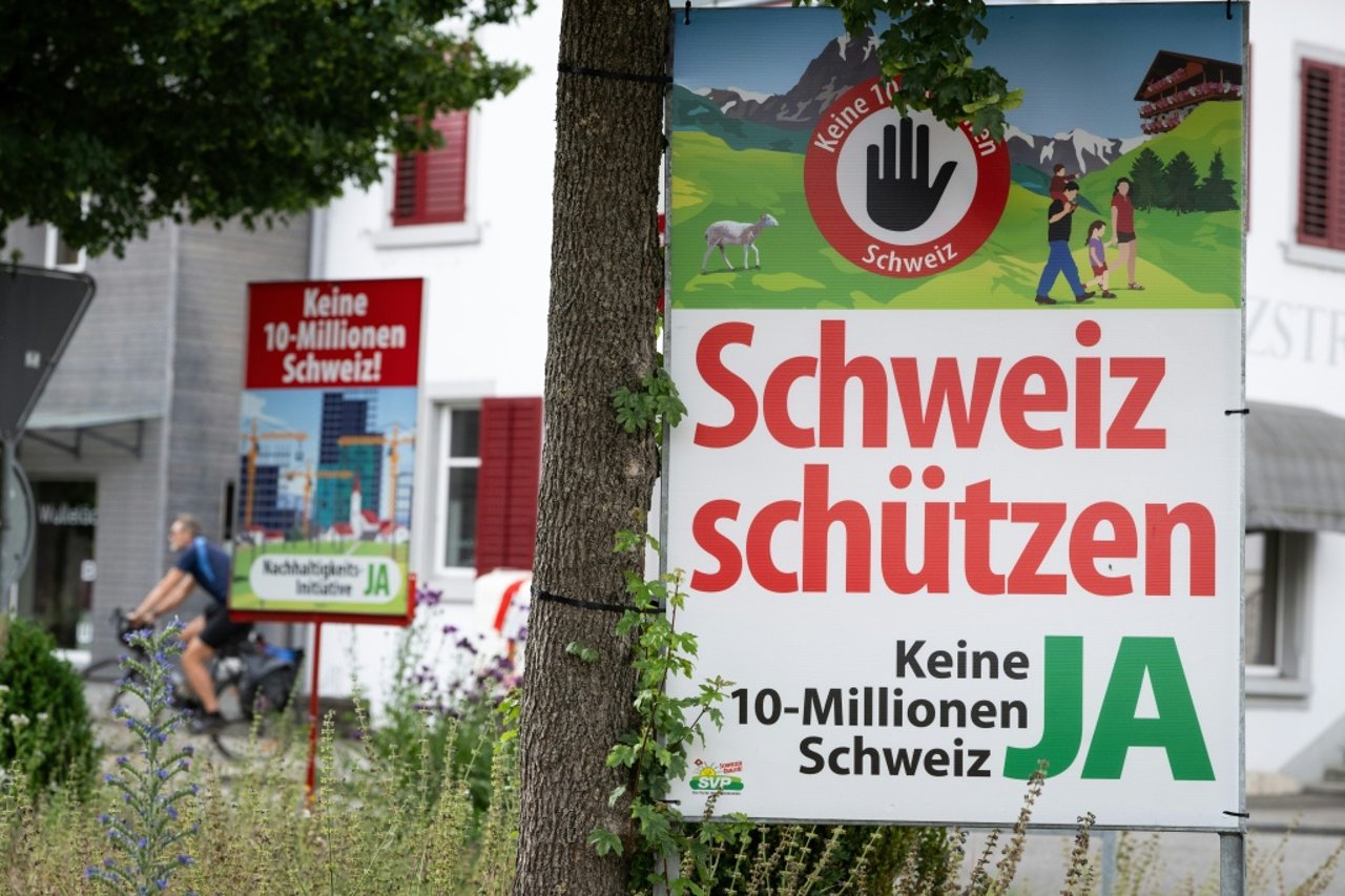 Swiss head to polls in divisive anti-immigration vote