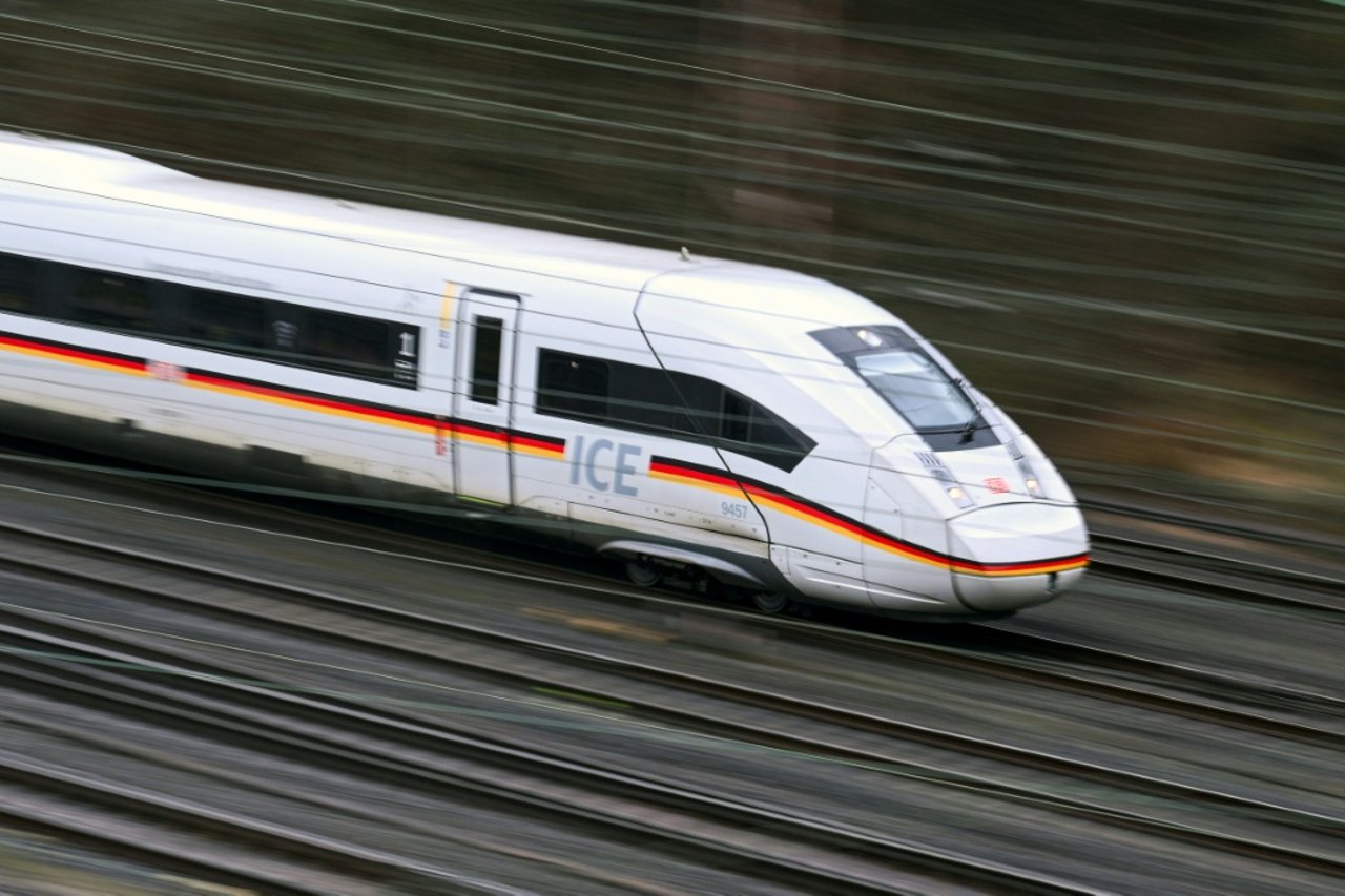 Deutsche Bahn Trains Far More Punctual Over Christmas