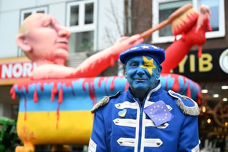 Russia Sentences German Carnival Artist Jacques Tilly Over Satirical Putin Floats