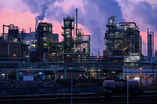 Germany’s Job Market Weakens as Companies Scale Back Hiring