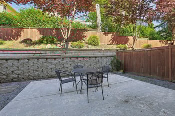 Champagne at Bellevue exterior building and entry for a Bellevue, WA rental community.