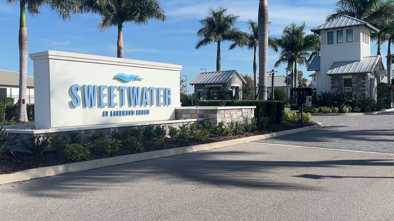 sweetwater lakewood ranch