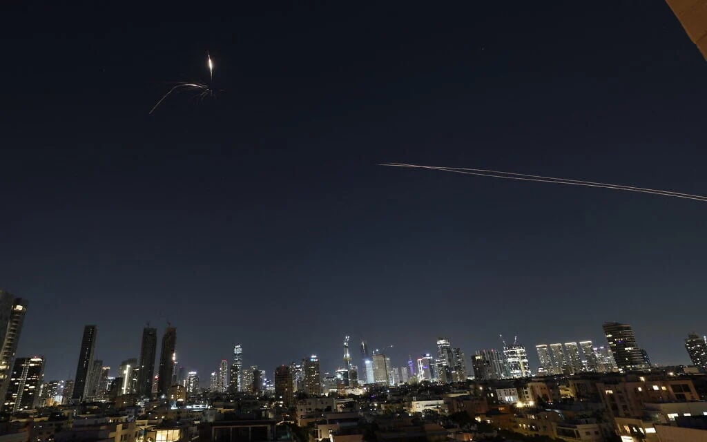 Missile Strikes Escalate Israel–Iran Conflict Missiles launched during the escalating Israel–Iran conflict in the Middle East