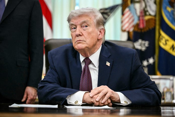 US gas prices surge above $4 amid Trump Iran war and Strait of Hormuz crisis