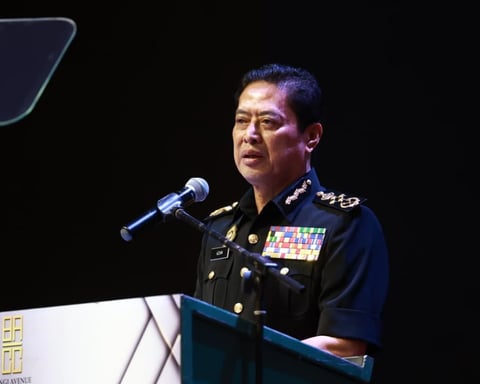 Tan Sri Azam Baki former MACC chief commissioner Malaysia